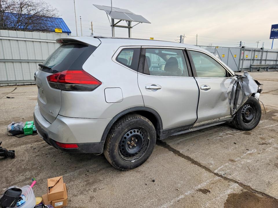 Продажа на аукционе авто 2017 Nissan Rogue, vin: JN8AT2MV7HW254606, номер лота: 46647666
