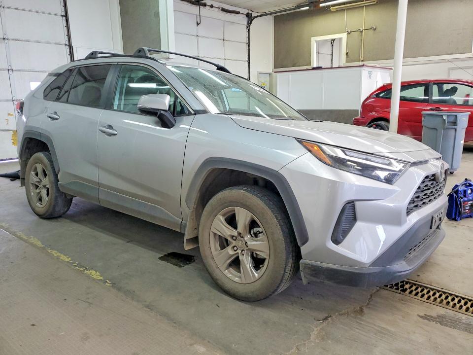 2022 Toyota Rav4 მანქანა იყიდება აუქციონზე, vin: 2T3P1RFV8NC262128, აუქციონის ნომერი: 45542366