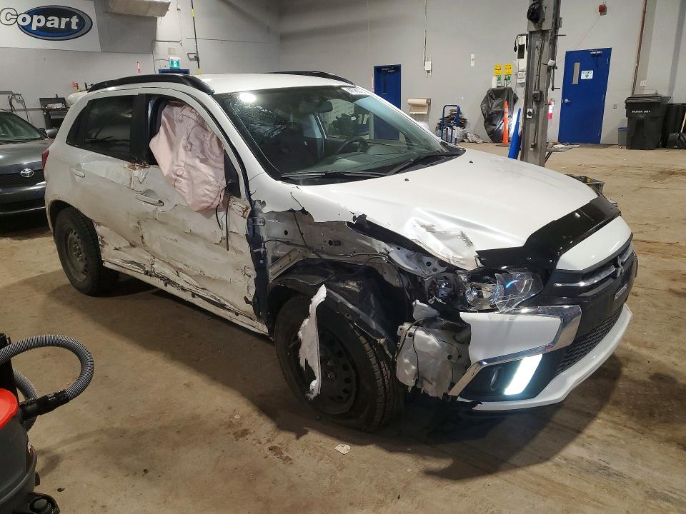 41785126 :رقم المزاد ، JA4AJ4AW0JU603630 vin ، 2018 Mitsubishi Rvr مزاد بيع