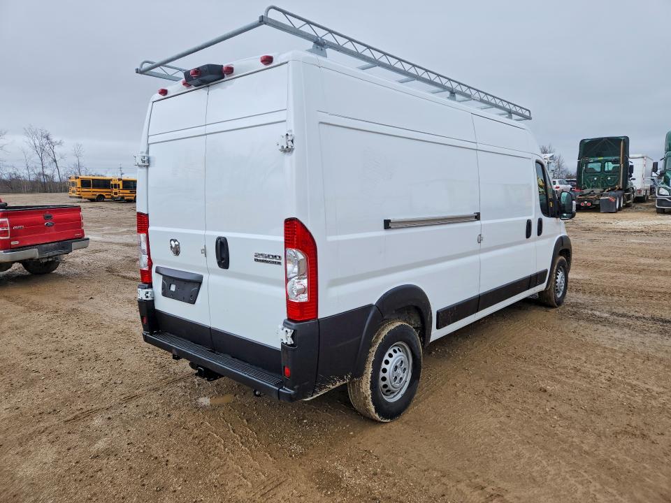 41711966 :رقم المزاد ، 3C6LRVDG6RE118329 vin ، 2024 Ram Promaster 2500 مزاد بيع