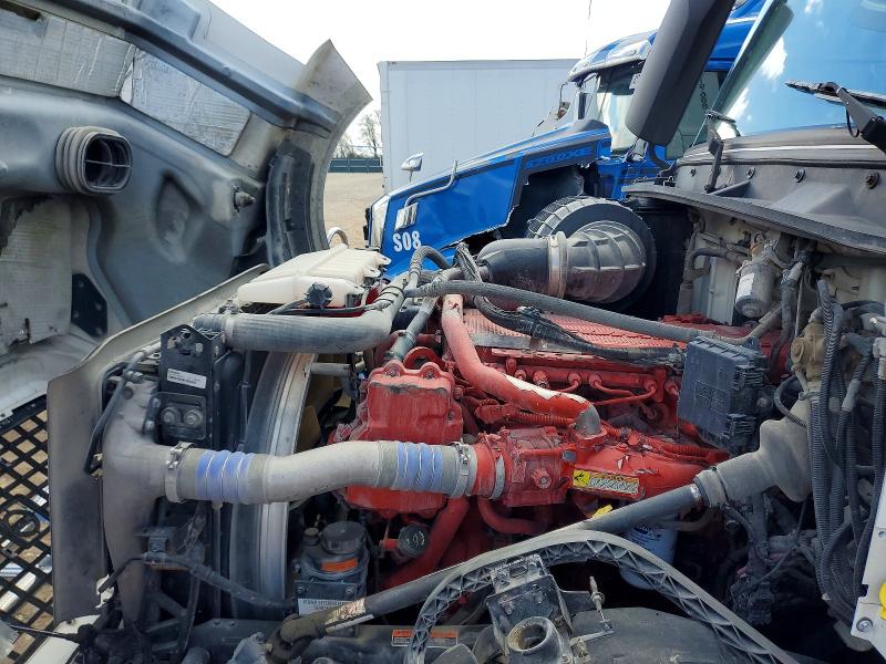 2017 Volvo Vn მანქანა იყიდება აუქციონზე, vin: 4V4N39TG8HN988044, აუქციონის ნომერი: 46199186