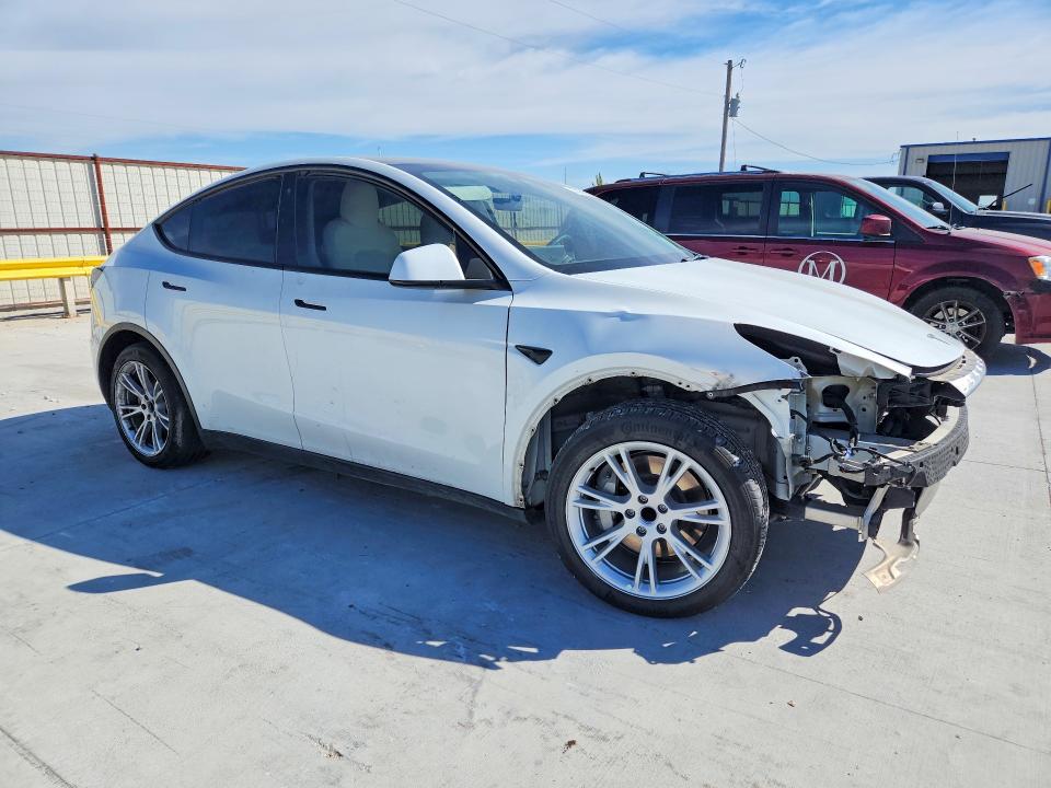 Продажа на аукционе авто 2021 Tesla Model Y, vin: 5YJYGDED6MF116215, номер лота: 45444466