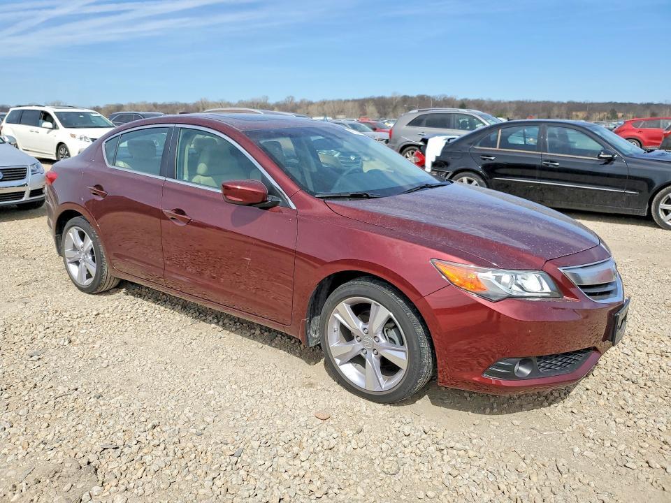 47392476 :رقم المزاد ، 19VDE1F57DE005083 vin ، 2013 Acura Ilx مزاد بيع