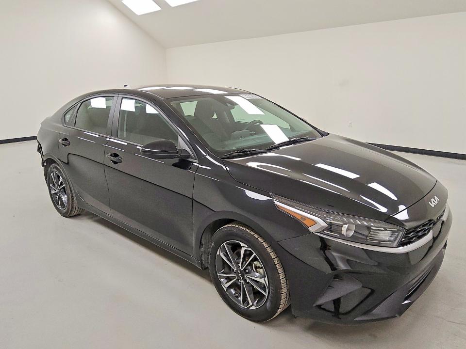 46439526 :رقم المزاد ، 3KPF24AD9RE707969 vin ، 2024 Kia Forte مزاد بيع
