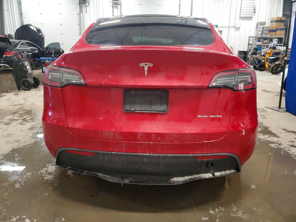 46459246 :رقم المزاد ، 5YJYGDEE9MF297500 vin ، 2021 Tesla Model Y مزاد بيع