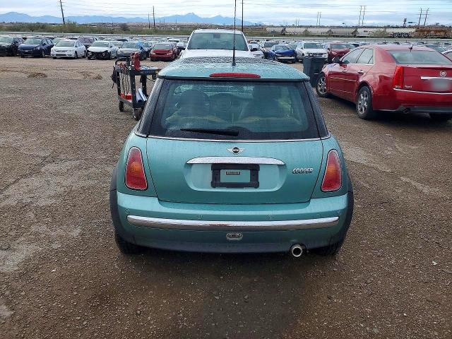 Продажа на аукционе авто 2003 Mini Cooper, vin: WMWRC33433TE13306, номер лота: 79685525