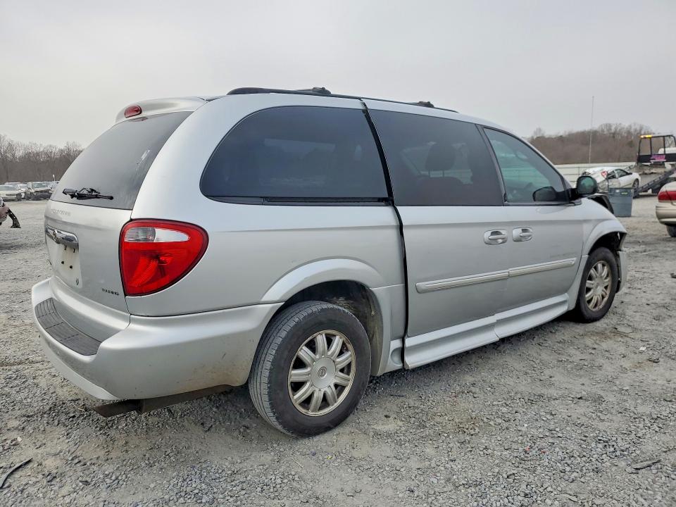79710405 :رقم المزاد ، 2A4GP54L47R121684 vin ، 2007 Chrysler Town & Country مزاد بيع