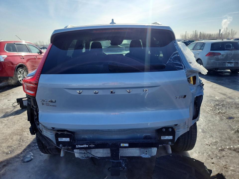 Продажа на аукционе авто 2021 Volvo Xc40, vin: YV4162UK1M2537297, номер лота: 79518695