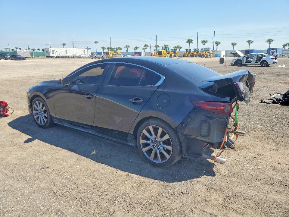 46747566 :رقم المزاد ، JM1BPABL9M1324453 vin ، 2021 Mazda 3 مزاد بيع