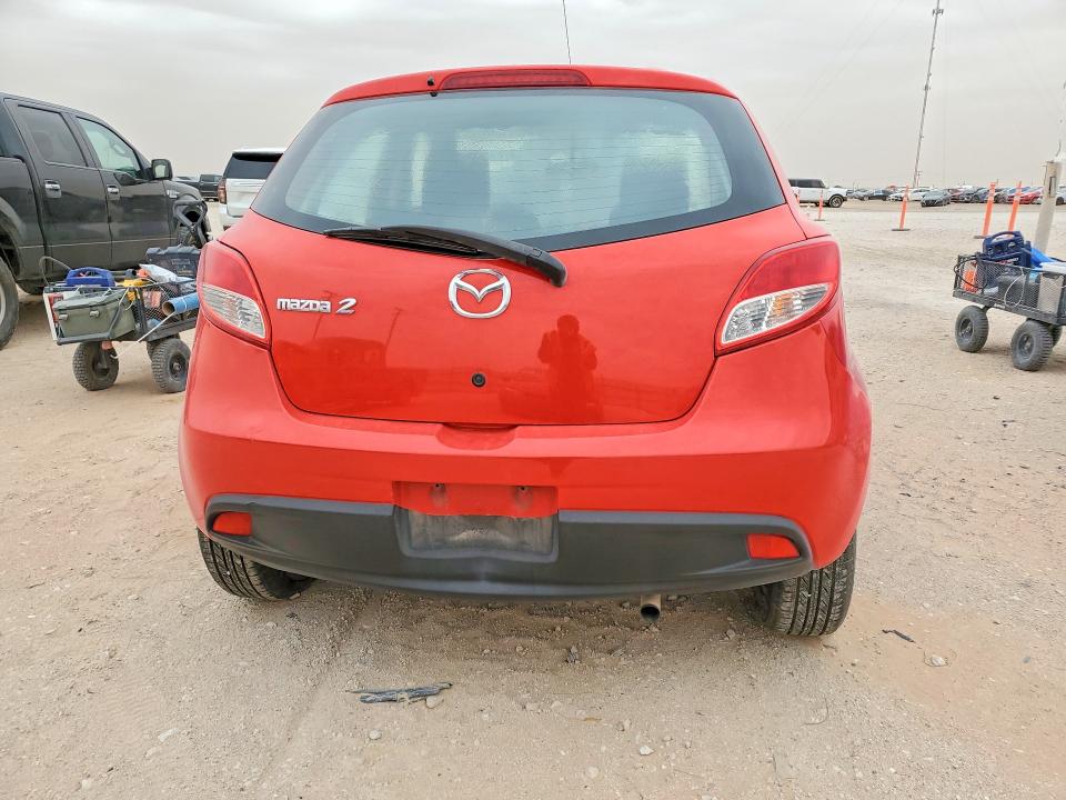 47648896 :رقم المزاد ، JM1DE1HY5B0105980 vin ، 2011 Mazda Mazda2 مزاد بيع