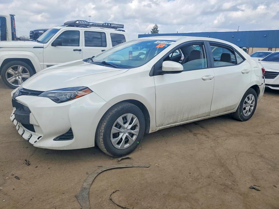 Auction sale of the 2018 Toyota Corolla, vin: 5YFBPRHE3JP842640, lot number: 42017256