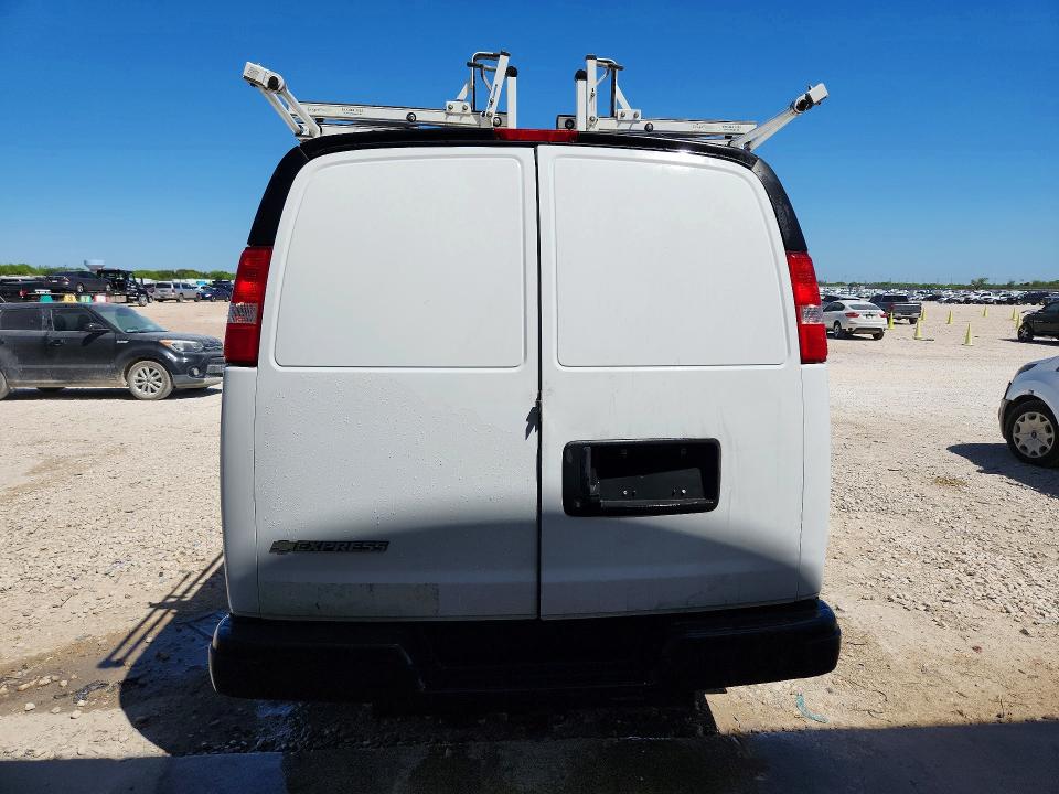 Продажа на аукционе авто 2023 Chev Express G2500, vin: 1GCWGAFP5P1104603, номер лота: 77970995