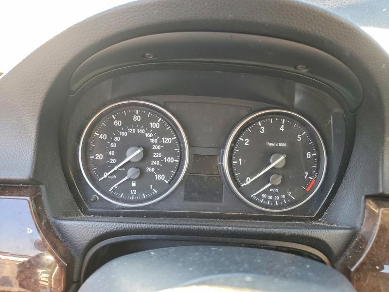 79805585 :رقم المزاد ، WBAPH7C55BE851513 vin ، 2011 Bmw 328 مزاد بيع