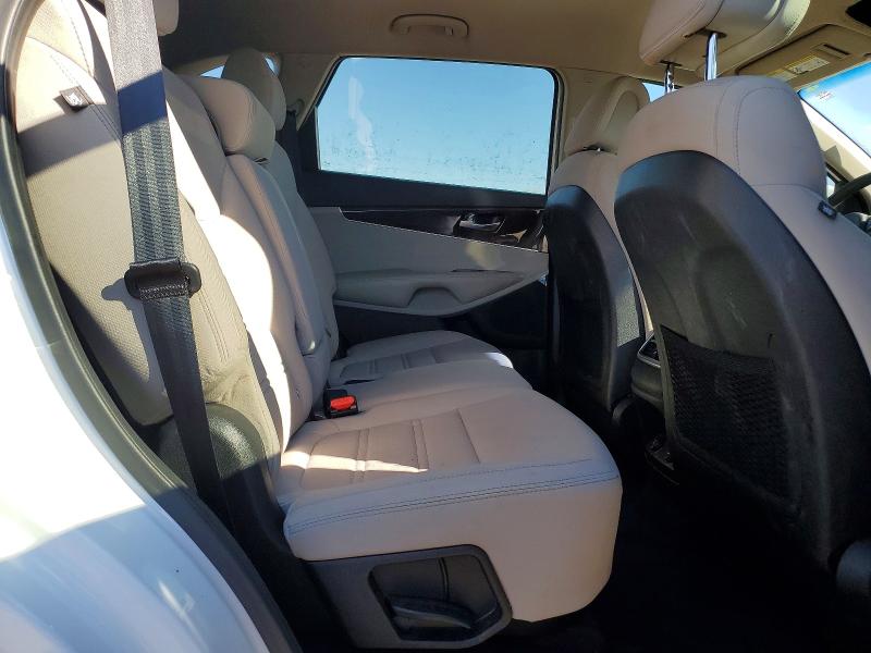 47456496 :رقم المزاد ، 5XYPG4A31GG149208 vin ، 2016 Kia Sorento مزاد بيع