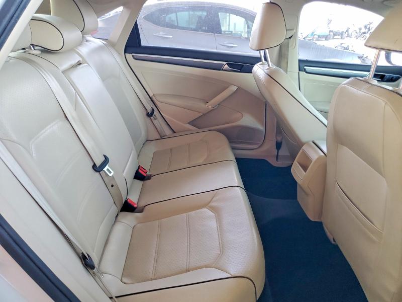 Aukcja sprzedaży 2018 Volkswagen Passat, vin: 1VWAA7A38JC021498, numer aukcji: 42000696