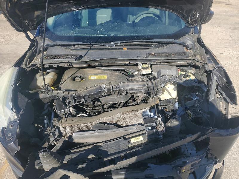 2013 Ford Escape მანქანა იყიდება აუქციონზე, vin: 1FMCU0GX5DUD79642, აუქციონის ნომერი: 46657876