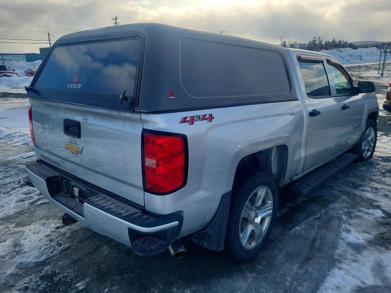 78105815 :رقم المزاد ، 3GCUKPEC5JG608228 vin ، 2018 Chevrolet Silverado مزاد بيع