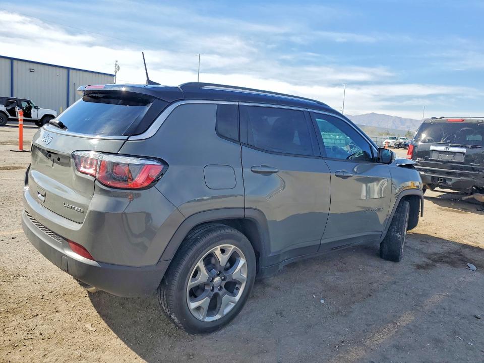 47388936 :رقم المزاد ، 3C4NJCCB2KT725879 vin ، 2019 Jeep Compass مزاد بيع