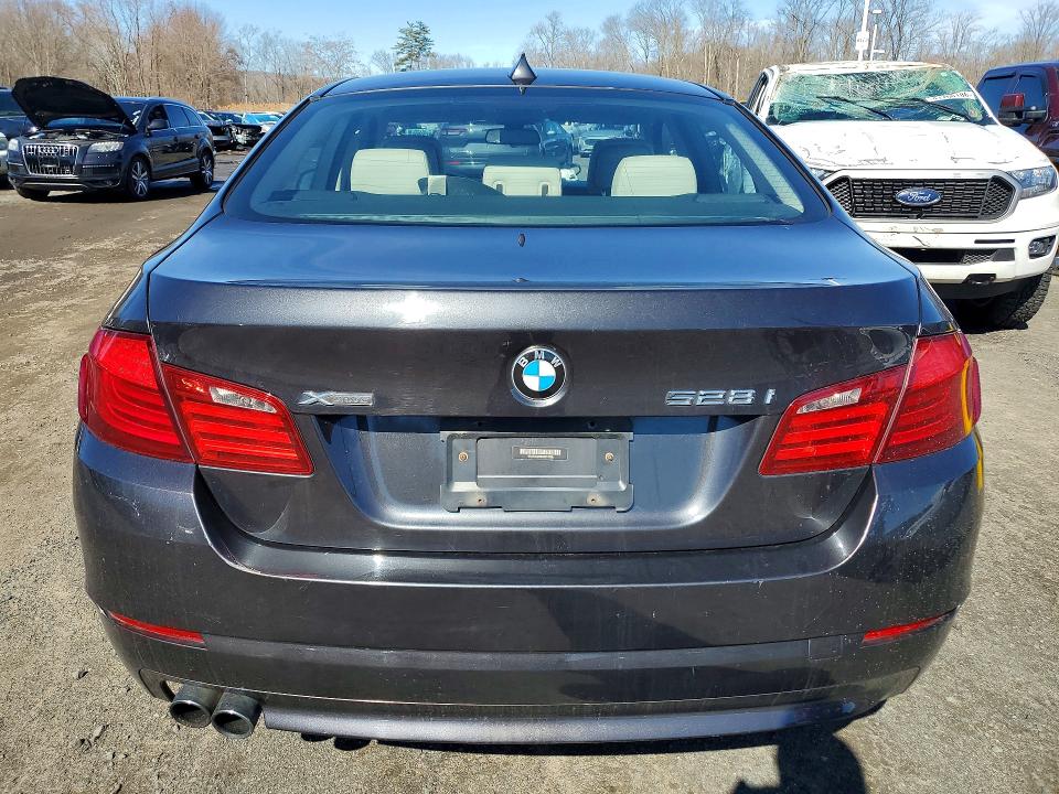 2013 Bmw 528 მანქანა იყიდება აუქციონზე, vin: WBAXH5C59DDW14326, აუქციონის ნომერი: 41814276