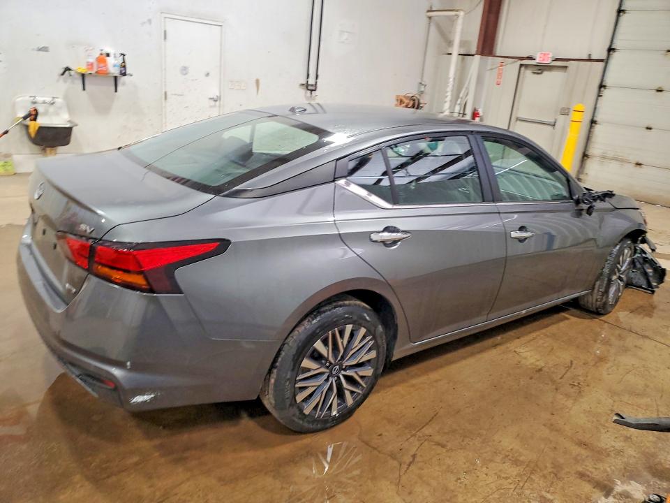 Продажа на аукционе авто 2023 Nissan Altima, vin: 1N4BL4DW3PN369962, номер лота: 45465906