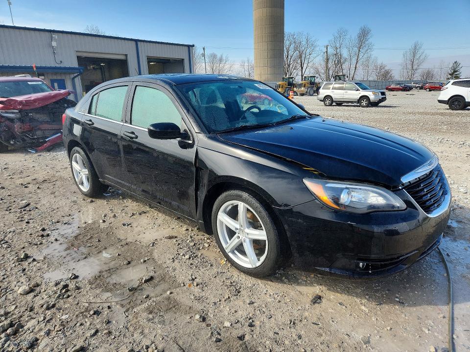 Продаж на аукціоні авто 2014 Chrysler 200, vin: 1C3CCBBG3EN193138, номер лоту: 48053066