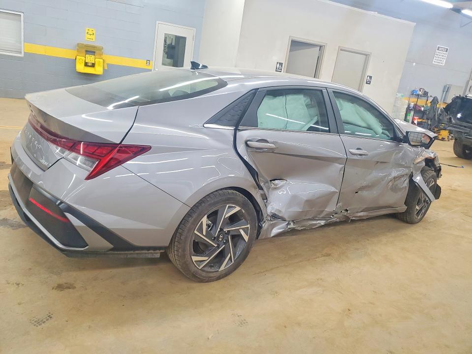 Продаж на аукціоні авто 2025 Hyundai Elantra, vin: KMHLP4DGXSU885368, номер лоту: 79974605