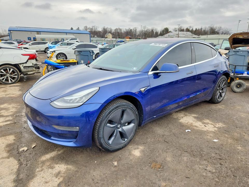 Продаж на аукціоні авто 2018 Tesla Model 3, vin: 5YJ3E1EAXJF005490, номер лоту: 79479715
