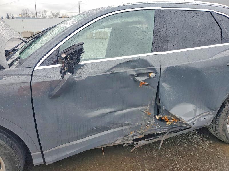 Продаж на аукціоні авто 2020 Audi Q3, vin: WA1BECF33L1001987, номер лоту: 41813106