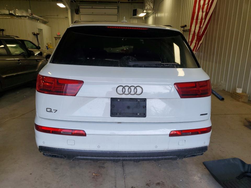 2019 Audi Q7 მანქანა იყიდება აუქციონზე, vin: WA1VAAF71KD037982, აუქციონის ნომერი: 45944686