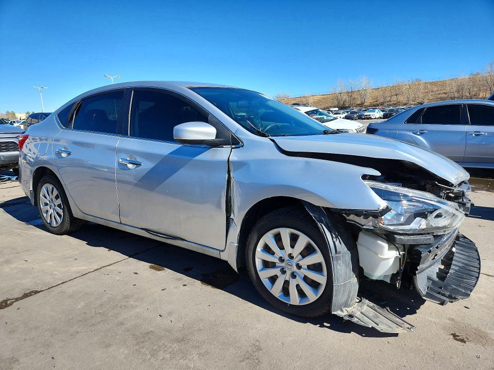 Продажа на аукционе авто 2019 Nissan Sentra, vin: 3N1AB7AP4KY426627, номер лота: 79634445