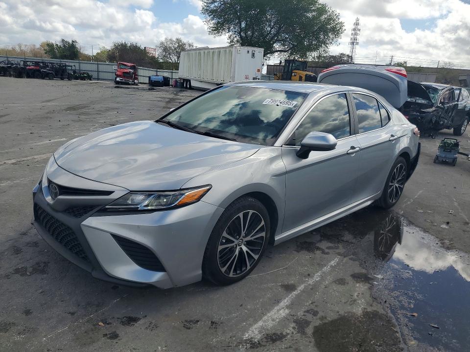 Продаж на аукціоні авто 2020 Toyota Camry, vin: 4T1G11AKXLU937187, номер лоту: 79914695