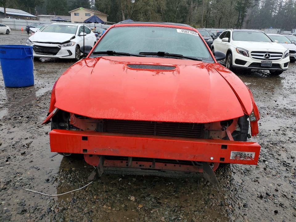 45821066 :رقم المزاد ، 1FAFP444XYF122194 vin ، 2000 Ford Mustang مزاد بيع