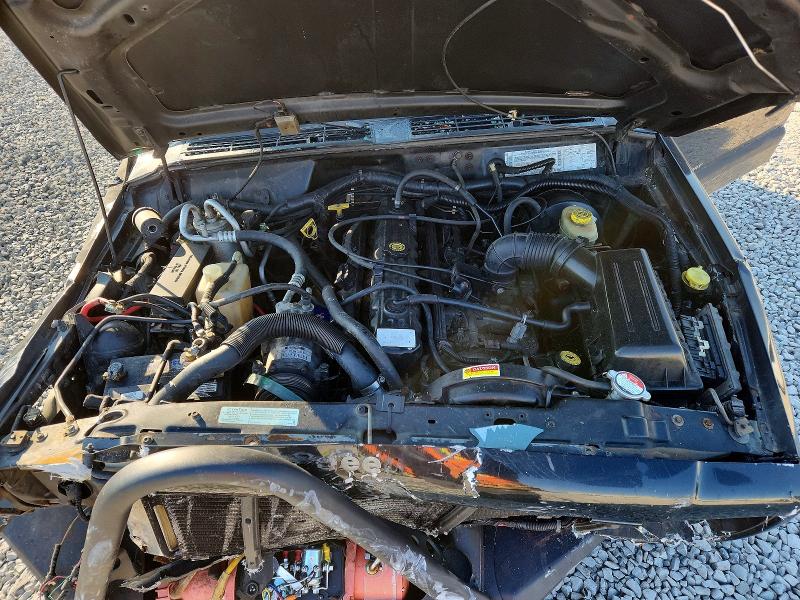 2000 Jeep Cherokee მანქანა იყიდება აუქციონზე, vin: 1J4FF48S3YL259172, აუქციონის ნომერი: 46642696
