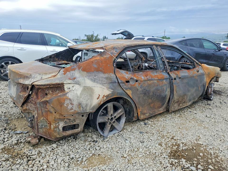 48196426 :رقم المزاد ، 4T1T11AK4MU494650 vin ، 2021 Toyota Camry مزاد بيع
