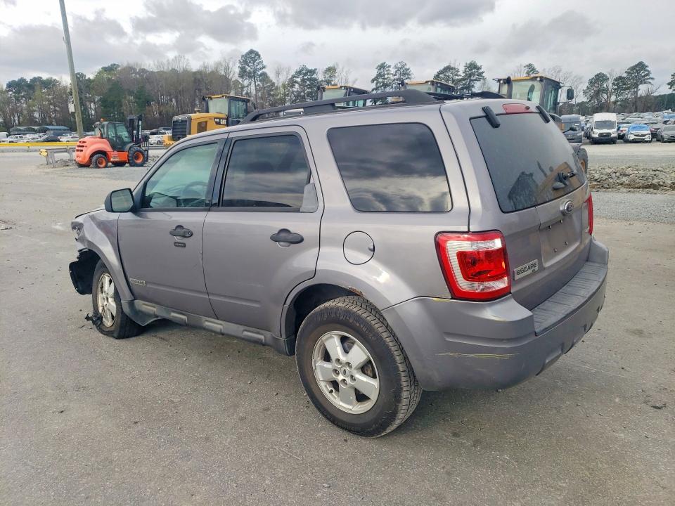 45977406 :رقم المزاد ، 1FMCU93Z78KD42184 vin ، 2008 Ford Escape مزاد بيع