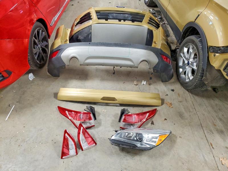 2014 Ford Escape მანქანა იყიდება აუქციონზე, vin: 1FMCU9J97EUC30391, აუქციონის ნომერი: 47392176