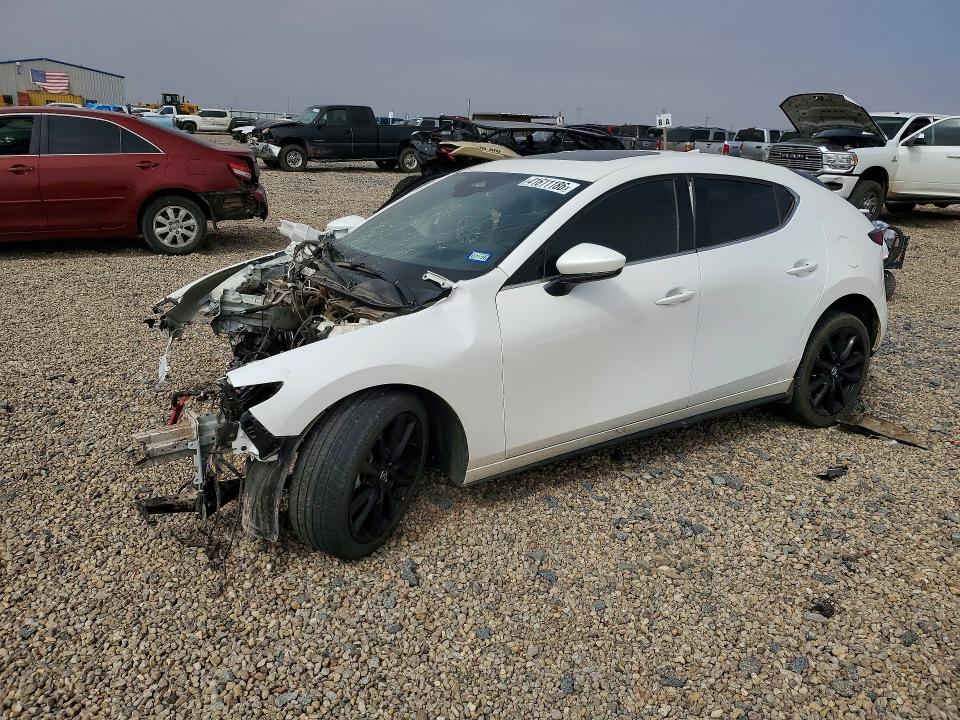 Продаж на аукціоні авто 2024 Mazda 3, vin: JM1BPAMM9R1700338, номер лоту: 41611186