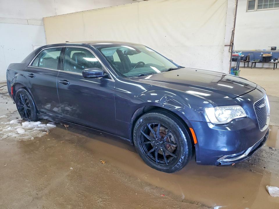 46656586 :رقم المزاد ، 2C3CCARG7GH182543 vin ، 2016 Chrysler 300 مزاد بيع