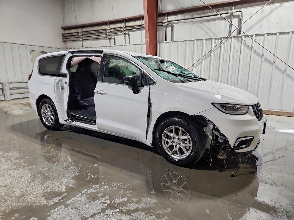 45835096 :رقم المزاد ، 2C4RC1BG1SR561069 vin ، 2025 Chrysler Pacifica مزاد بيع