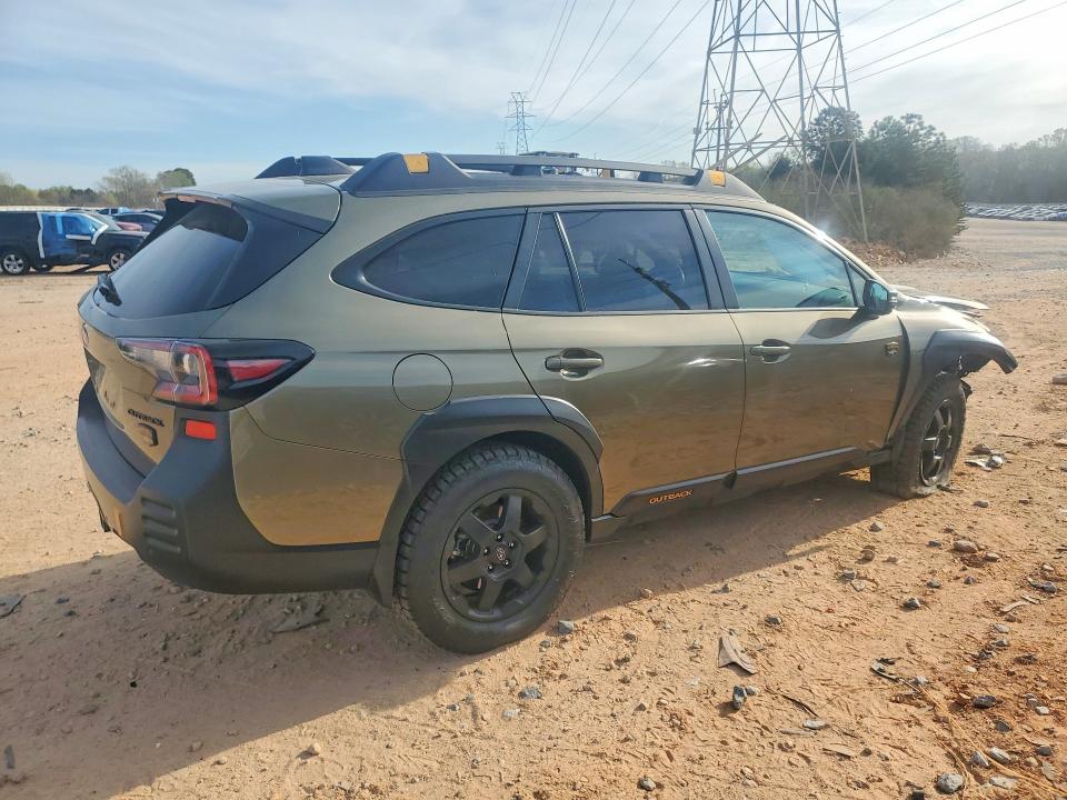 47360756 :رقم المزاد ، 4S4BTGUD5P3219739 vin ، 2023 Subaru Outback مزاد بيع