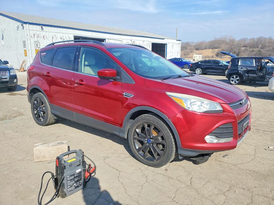 Продажа на аукционе авто 2014 Ford Escape, vin: 1FMCU0GX6EUD76847, номер лота: 45966596