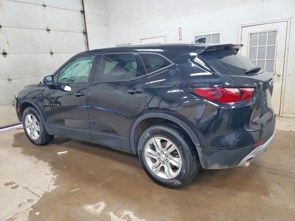 45932456 :رقم المزاد ، 3GNKBCRS9MS570903 vin ، 2021 Chevrolet Blazer مزاد بيع