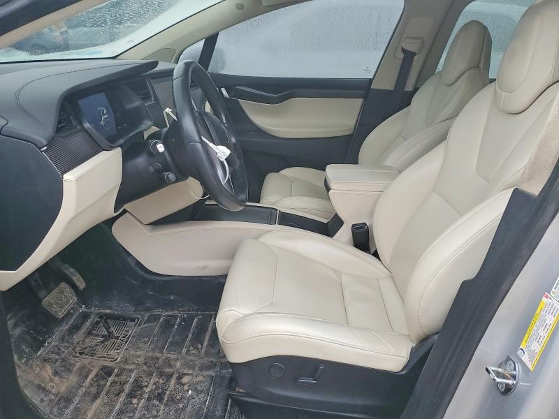 45458236 :رقم المزاد ، 5YJXCDE2XJF099811 vin ، 2018 Tesla Model X مزاد بيع