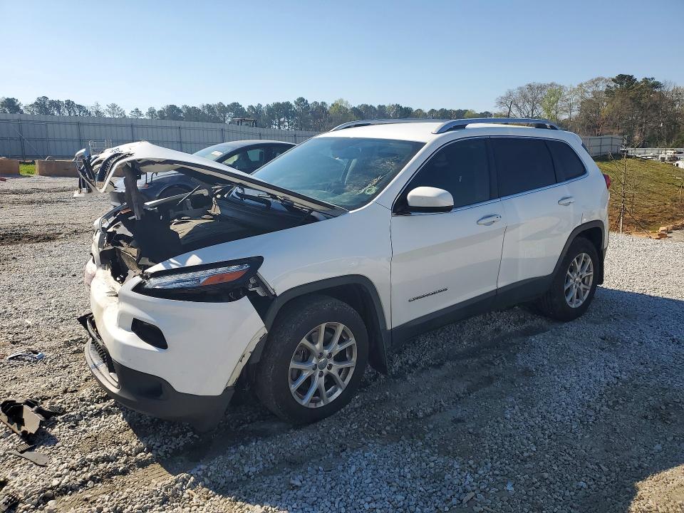 47001326 :رقم المزاد ، 1C4PJLCS2HD214602 vin ، 2017 Jeep Cherokee مزاد بيع