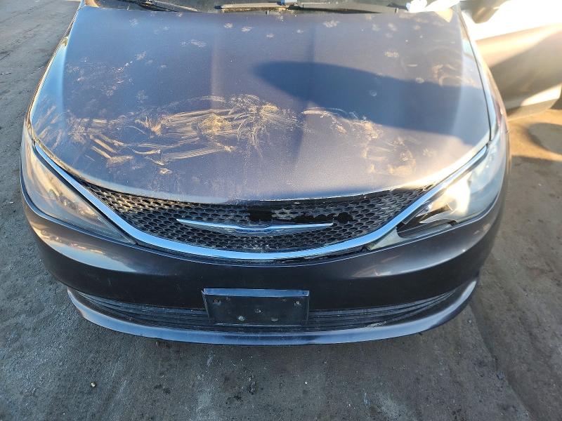 2017 Chrysler Pacifica მანქანა იყიდება აუქციონზე, vin: 2C4RC1CGXHR565967, აუქციონის ნომერი: 45986186