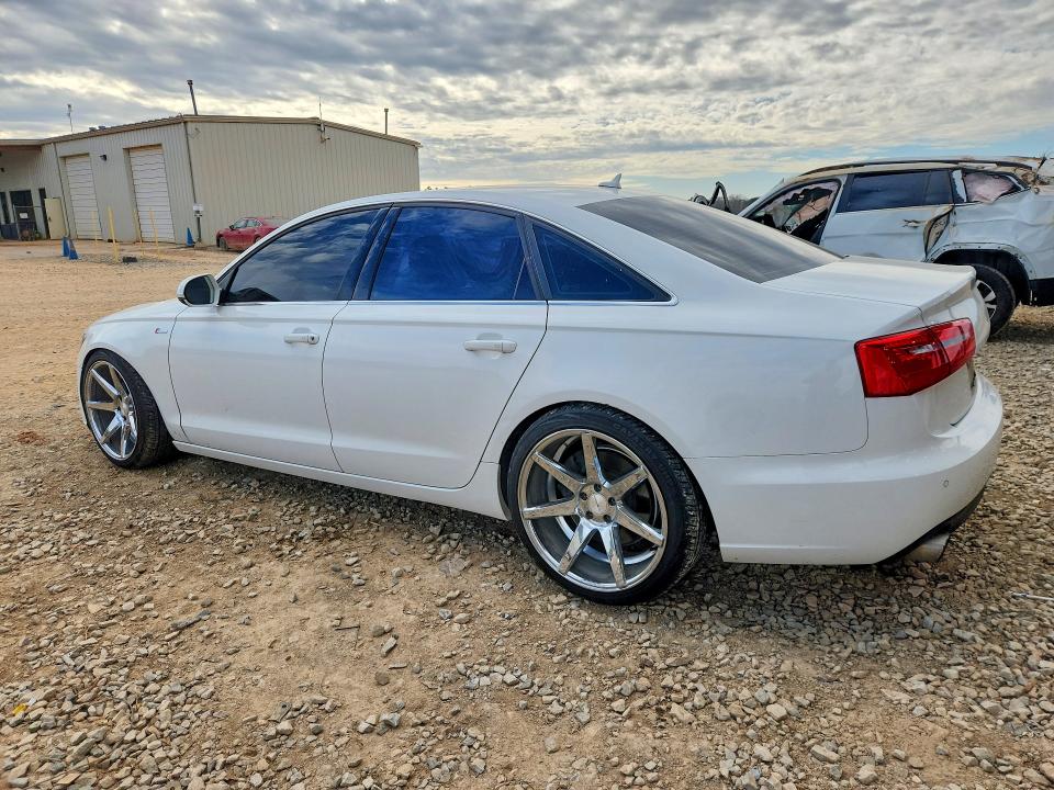 Продажа на аукционе авто 2012 Audi A6, vin: WAUGGAFC9CN126878, номер лота: 79478325