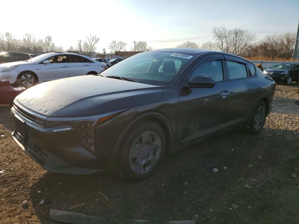 2025 Kia K4 მანქანა იყიდება აუქციონზე, vin: 3KPFT4DE9SE180409, აუქციონის ნომერი: 46676896