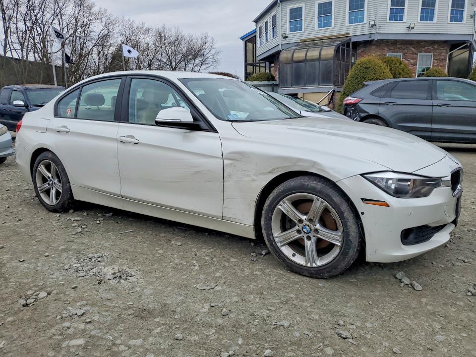 2014 Bmw 328 მანქანა იყიდება აუქციონზე, vin: WBA3D5C53EKX97424, აუქციონის ნომერი: 46749256