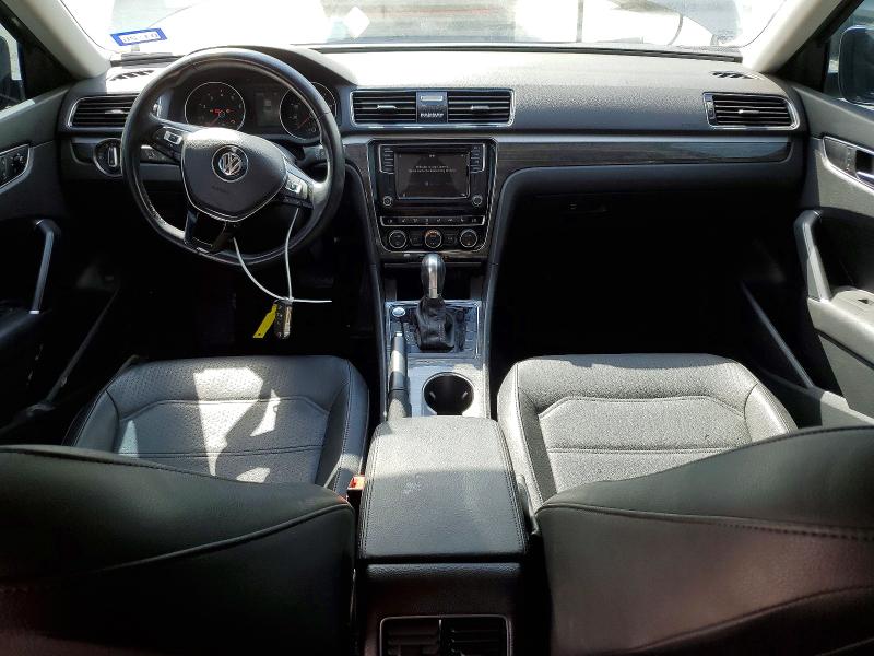 48265226 :رقم المزاد ، 1VWBA7A34JC007294 vin ، 2018 Volkswagen Passat مزاد بيع