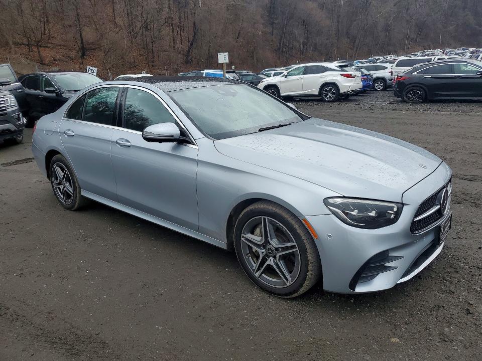 46066216 :رقم المزاد ، W1KZF8EB6MA967572 vin ، 2021 Mercedes-benz E مزاد بيع